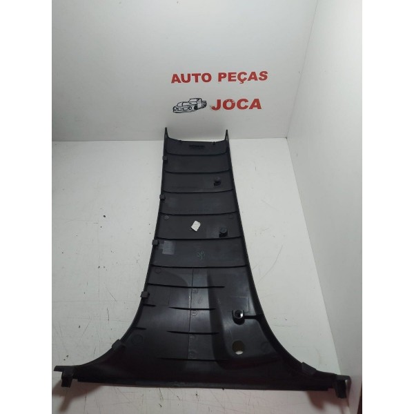 Acabamento Inferior Coluna Central D. S10 /trailblazer 2016