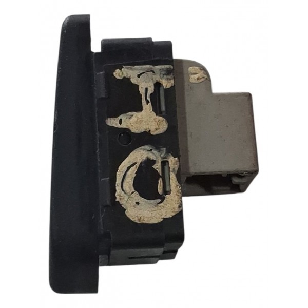 Botão Vidro Elétrico T. E. Polo 03/15 Cx715