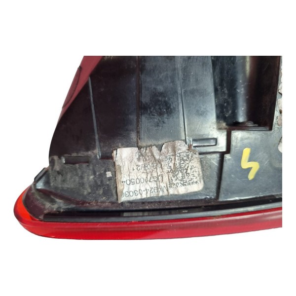 Lanterna Traseira Creta 2021 L. E Capo Cx559 Esquerdo/motorista Vermelho