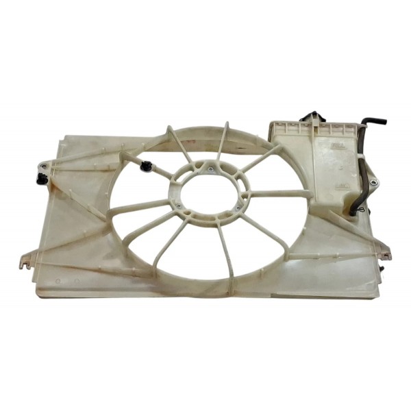 Defletor Ventoinha C/ Reservatório Corolla 2003