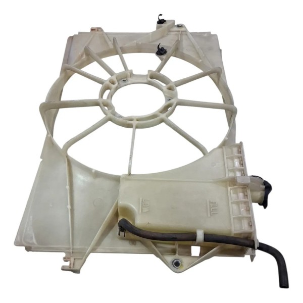 Defletor Ventoinha C/ Reservatório Corolla 2003