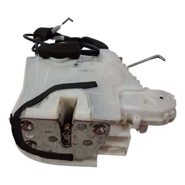 Fechadura Porta D.e. City 2011 Cx754