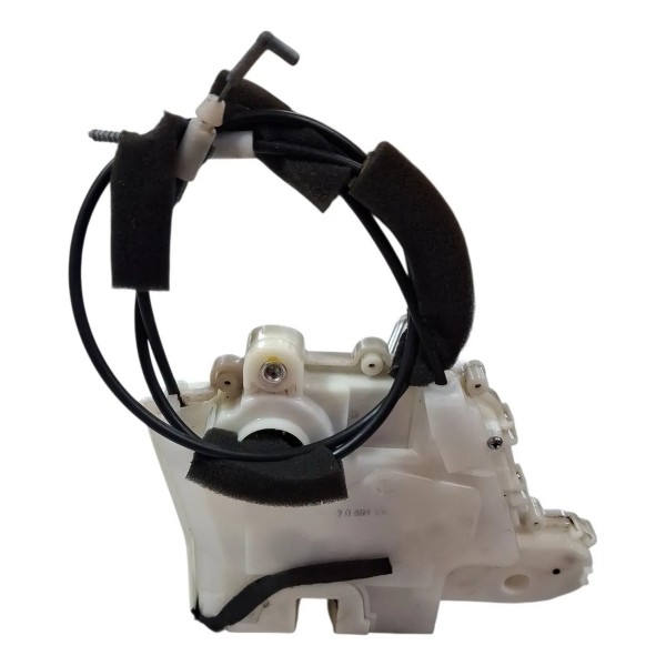 Fechadura Porta D.e. City 2011 Cx754