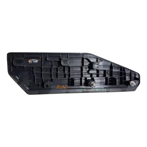 Acabamento Soleira Porta Traseira Direita Amarok 15/16