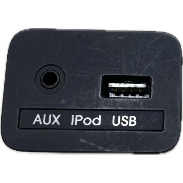 Entrada Usb Kia Cerato 2011 Cx414