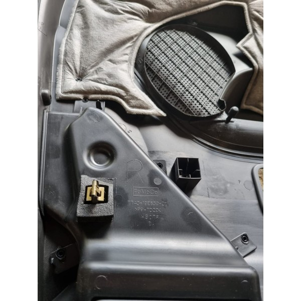 Forro De Porta Dianteira Direita Ford Edge 2009