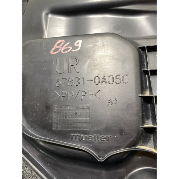 Anteparo Porta Dianteira Direita Toyota Corolla Cross 21/23