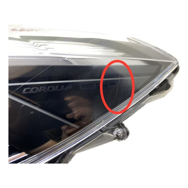 Farol Esquerdo Toyota Corolla Cross 2021/2023