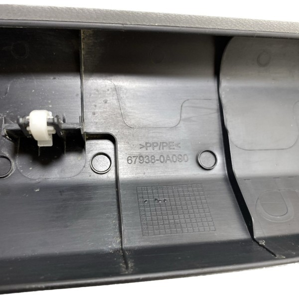 Moldura Int E. Tampa Tras Toyota Corolla Cross 21/23 Cx367