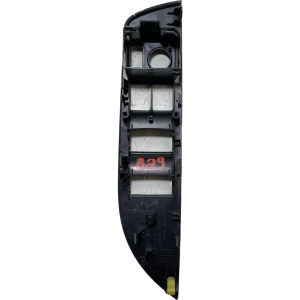 Moldura Comando Vidros Eletricos Toyota Corolla Cross Cx366