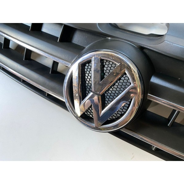 Grade Frontal Radiador Volkswagen Amarok 2013/2016