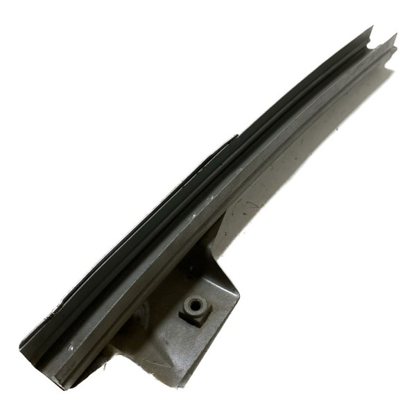 Guia Canaleta Vidro D.d Renault Sandero 07/14 Cx357