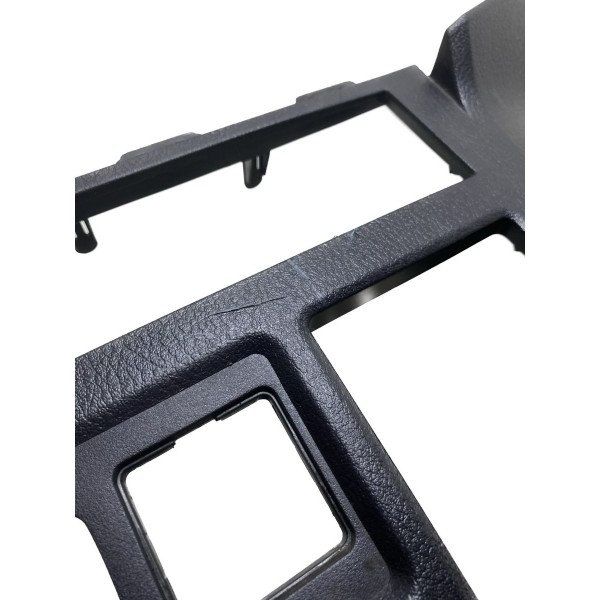 Moldura Inferior Central Painel Mitsubishi Pajero Full 08/14