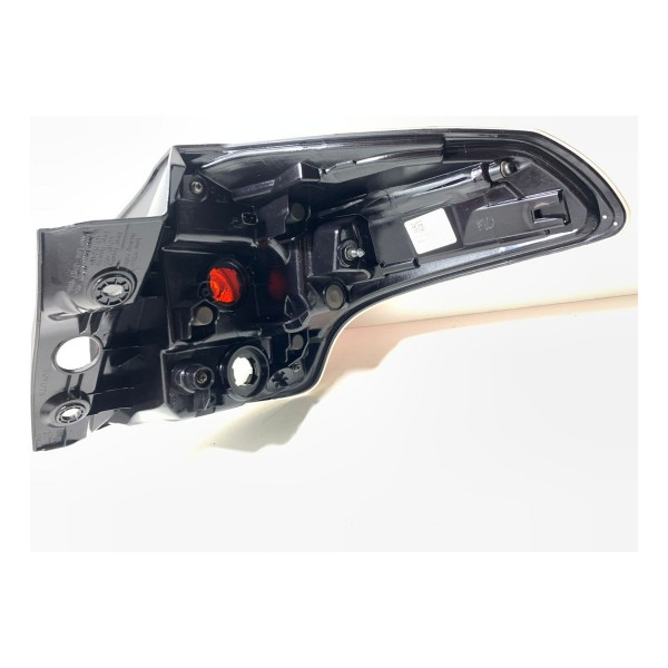 Lanterna Esquerda Toyota Rav4 2017/2018 Cx560