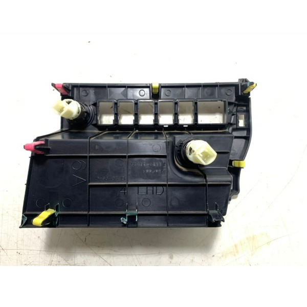 Moldura Com Tomada 12v Toyota Rav4 2017/18 Cx332