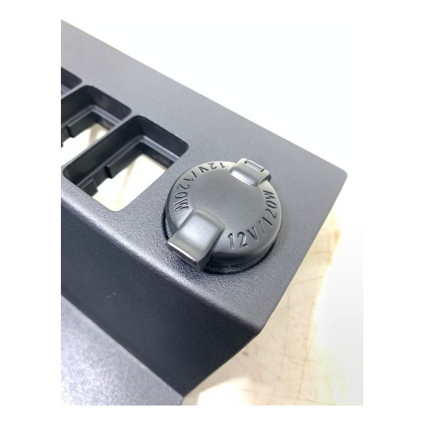 Moldura Com Tomada 12v Toyota Rav4 2017/18 Cx332