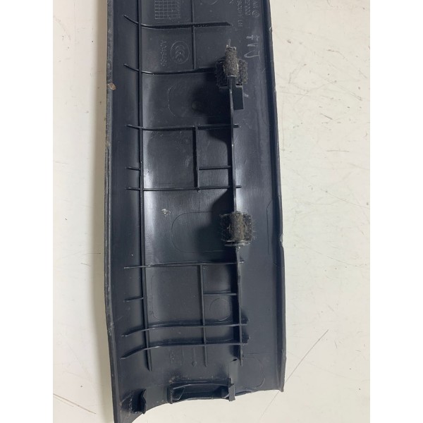 Soleira Interna Porta Tras. Esq. Kia Sorento 2.4 2012 Cx05