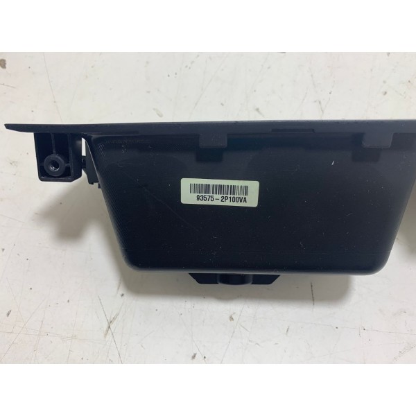 Moldura Comando Vidro Diant. Dir, Kia Sorento 2.4 2012 Cx04