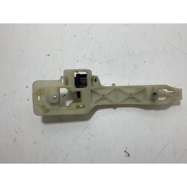 Suporte Maçaneta Externa Traseira Esq. Sorento 2.4 2012 Cx04