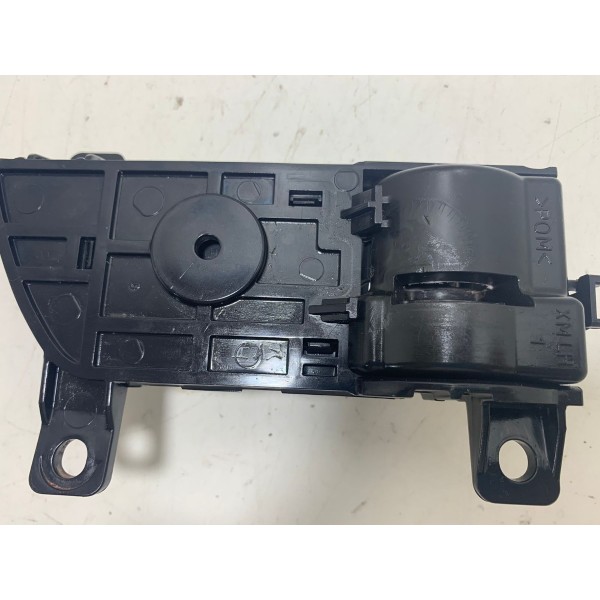 Maçaneta Interna Diant Esq. Kia Sorento 2.4 2012 Cx04