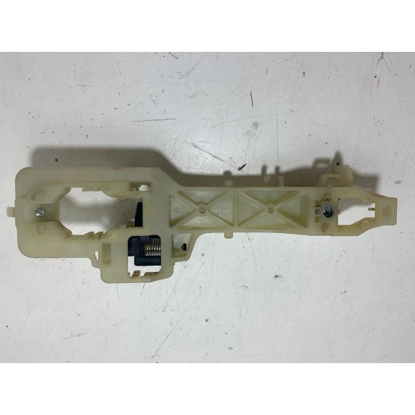 Suporte Maçaneta Ext. Diant. Dir Porta Kia Sorento 2012 Cx04