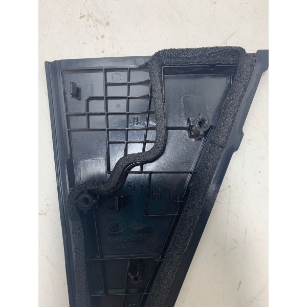 Acabamento Porta Traseira Esq. Kia Sorento 2.4 2012 Cx04