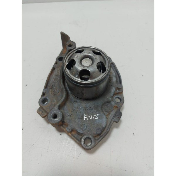 Bomba Água Motor Renault Duster 2.0 16v 2013 Cx162