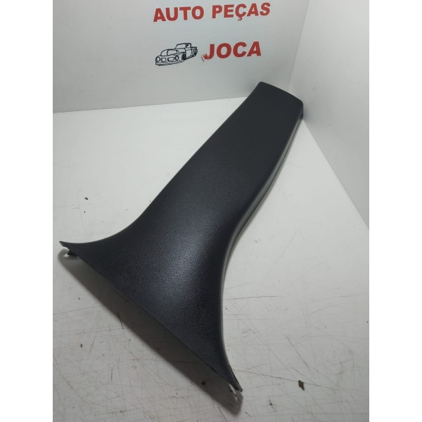 Acabamento Coluna Porta Inf. E.  Subaru Forester 2.0 2010