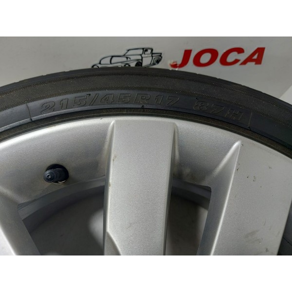Roda C/ Pneu Kia Cerato 2011 215x45x17