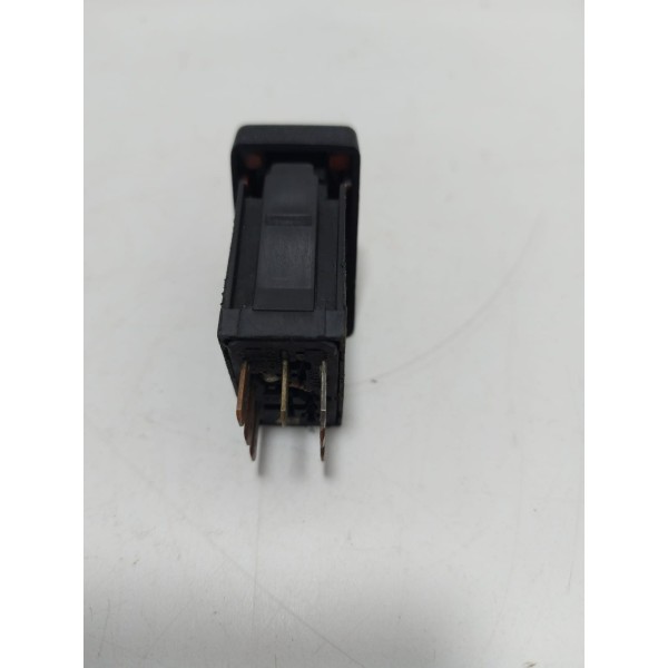 Botão Pisca Alerta Gm Corsa 2005 Cx117