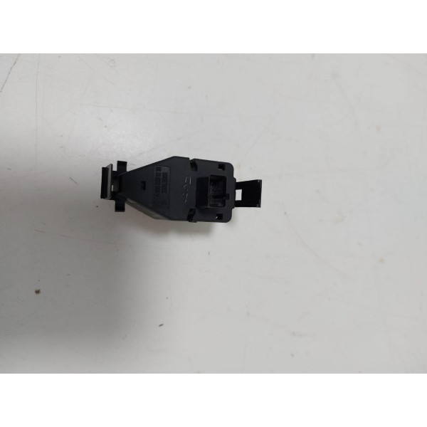 Botão Pisca Alerta Classe A160  1999 (a168 820 12 100) Cx117