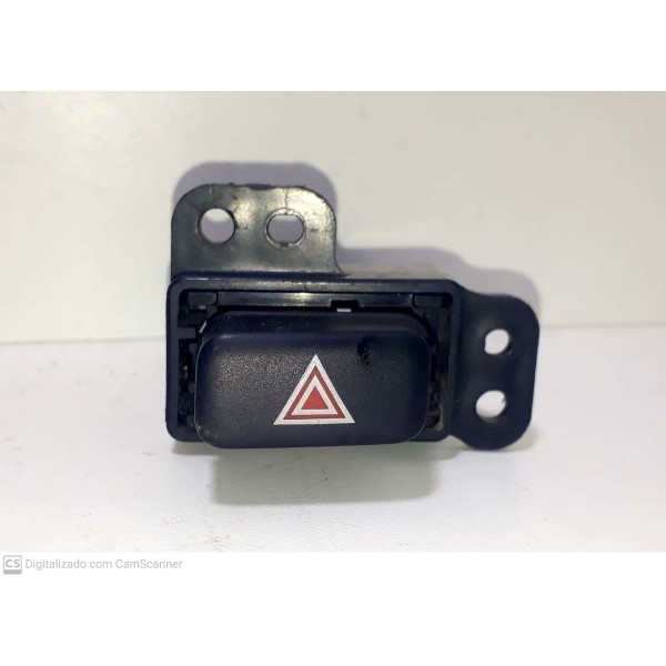 Botão Pisca Alerta Hilux 2005/2010 Cx117