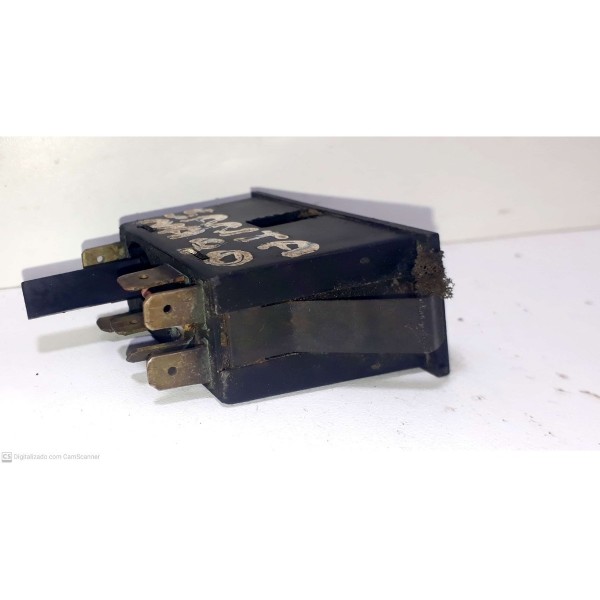 Botão Pisca Alerta Vw Santana Voyage 1985 A 1990 Cx117