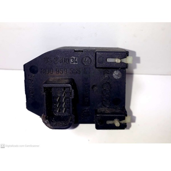 Botão Retro Elétr Audi A3 01 02 03 04 05 2 Portas R1 Cx122