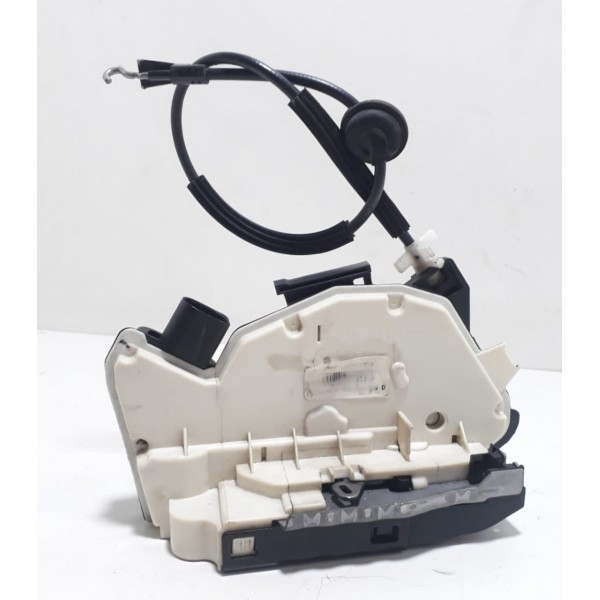 Fechadura Porta Traseira Direita Amarok 2013 Aut Cx137
