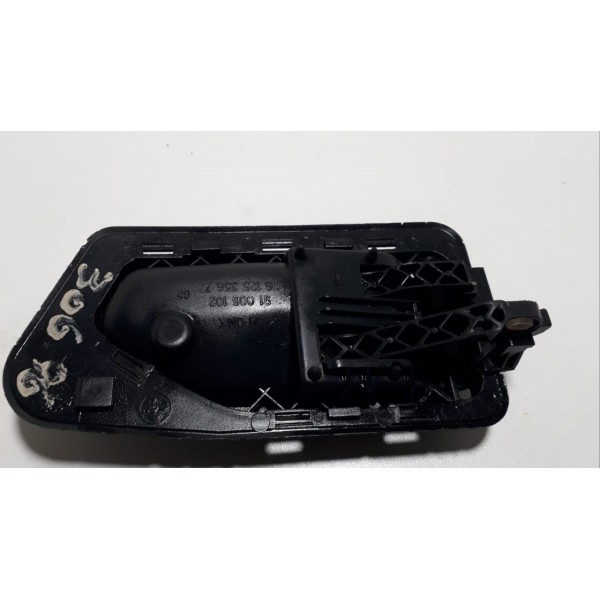 Maçaneta Traseira Esquerda Peugeot 306 93 A 2002 Cx134