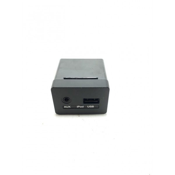 Entrada Auxiliar Usb Hyundai Tucson 2008 Cx154