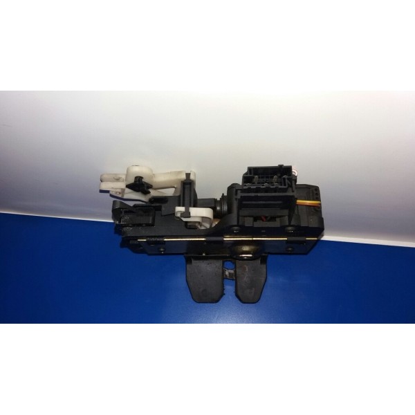 Fechadura Tampa Traseira Volvo V70 2002