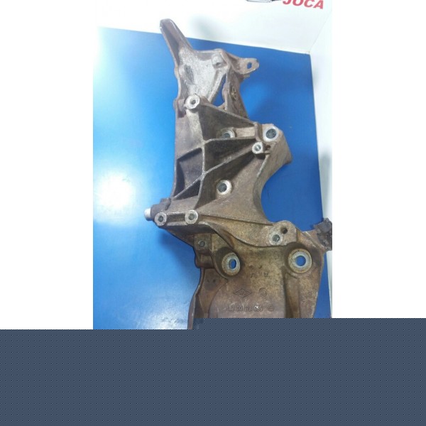 Suporte Alternador E Direçao Clio 1.6 16 Valvula Cx205